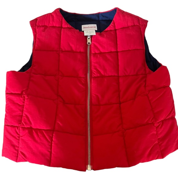 America Girl girls size medium puffer vest red and blue inside. Excellent cond - Picture 1 of 4